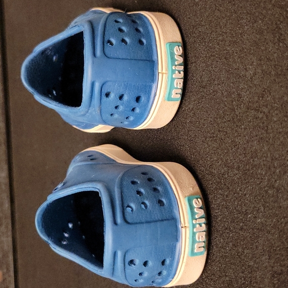 Native Slip-on Shoe Size c5 - Picture 4 of 5